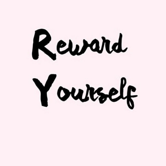 Adrianne Papell Woman's Pink Gown - Picture 4 of 4